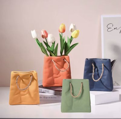 СУВЕНИРИ И ДЕКОРАЦИЯ