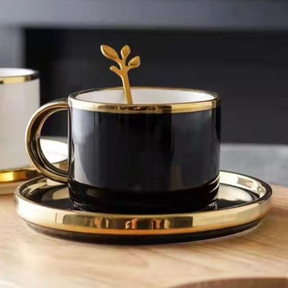 чаша, чинийка, лъжичка Elegant Black