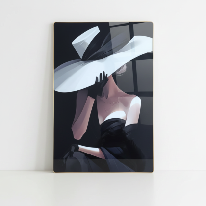 Луксозно пано от акрилно стъкло Morello с изискана дама в черно и бяло, златна алуминиева рамка, размер 40х60 см от liv.bg