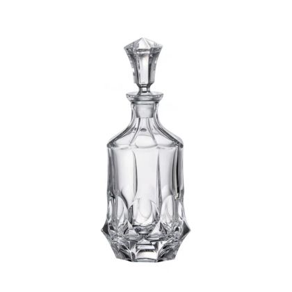 Луксозна кристална гарафа за уиски и концентрат Bohemia Crystal серия Soho 750 мл