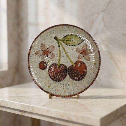 Керамична десертна чиния Morello Cherry Mosaic 19 см с плодов мотив и ефект на мозайка от онлайн магазин liv.bg