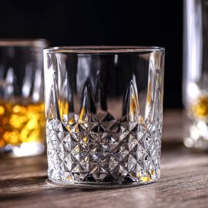 Стъклени чаши за уиски SMALL DIAMOND 6 бр.