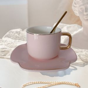 чаша, чинийка, лъжичка PINK CLOVER