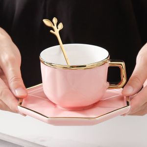 чаша за кафе/ капучино, чинийка и лъжичка Розов Диамант - порцелан