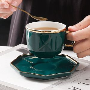 чаша за кафе/ капучино, чинийка и лъжичка Зелен Диамант - порцелан