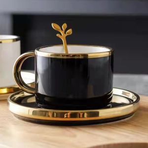 чаша, чинийка, лъжичка Elegant Black