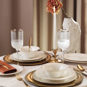 комплект за вечеря Kütahya Porcelain Bone İlay от 26 части за 6 души, златист кант
