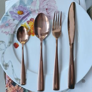 Комплект луксозни прибори за хранене Morello Saten Collection 24 части мед в черна подаръчна кутия.