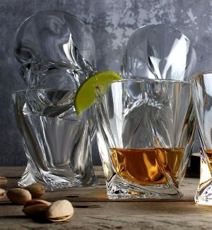 комплект 6 чаши за уиски 340 мл Quadro Bohemia